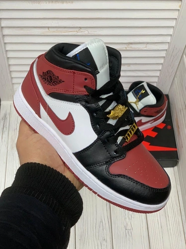 Кроссовки Nike Air Jordan 1 Retro A76051 фото-4