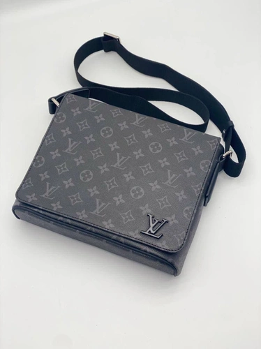 Мужская сумка Louis Vuitton черная 25/21 коллекция 2021-2022 A66280 фото-4