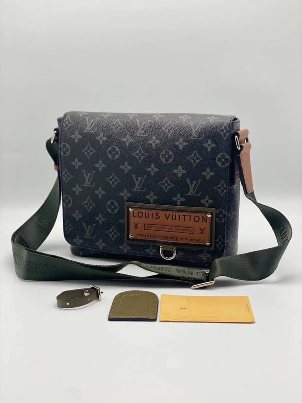 Мужская сумка Louis Vuitton черная 25/21 коллекция 2021-2022 A66291 фото-5