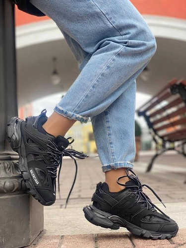 Женские кроссовки Balenciaga Track.2 черные коллекция 2021-2022 A70019 фото-4