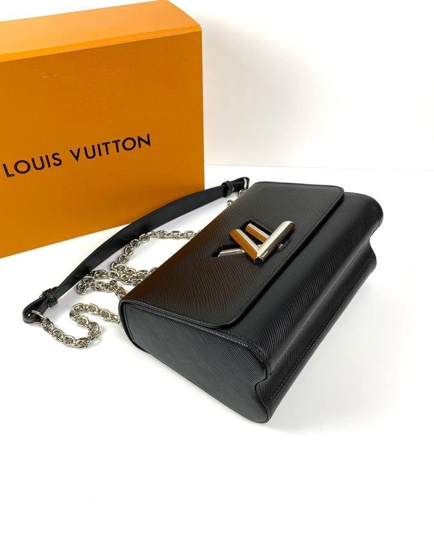 Женская кожаная сумка Louis Vuitton Twist MM черная 23/17/9,5 см. коллекция 2021-2022 фото-6