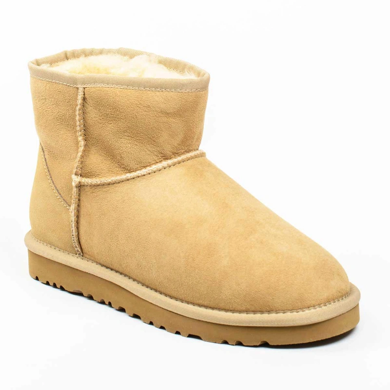 Угги женские ботинки UGG Mini Classic Sand фото-3