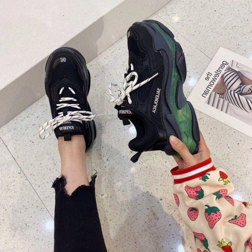 Кроссовки женские Balenciaga Triple S черно-зеленые фото-3