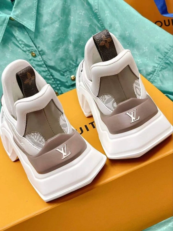 Кроссовки женские Louis Vuitton Archlight 2.0 1ABIIZ-23 White/Grey фото-2