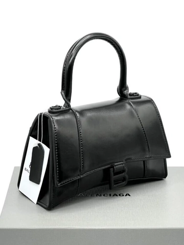 Женская кожаная сумка Balenciaga Hourglass A107820 чёрная 23/14 см