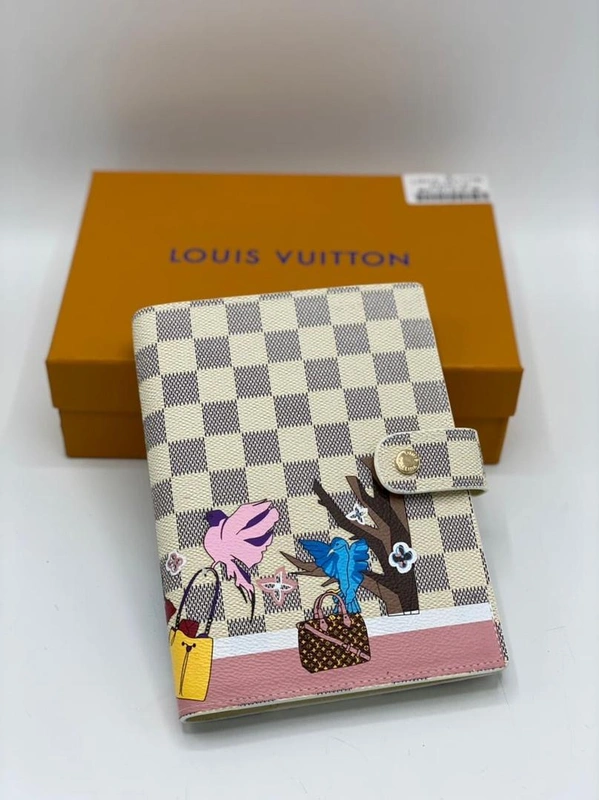 Женский бумажный органайзер (еженедельник) Louis Vuitton с шахматным рисунком 19/14 см