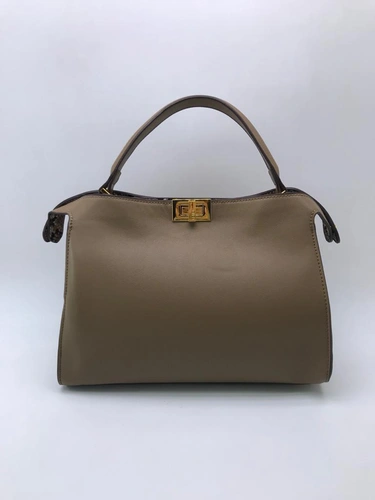 Женская сумка Fendi 32×24 бежевая