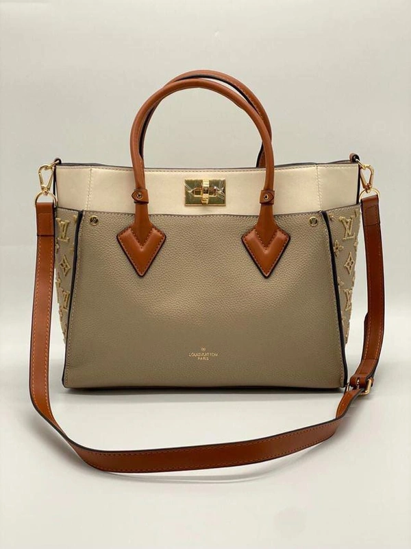 Женская сумка Louis Vuitton 31×27 бежевая фото-3