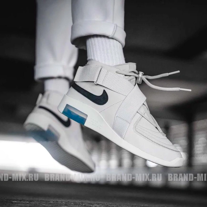 Кроссовки Nike x Fear Of God 1 Raid Light Bone AT8087-001 фото-3