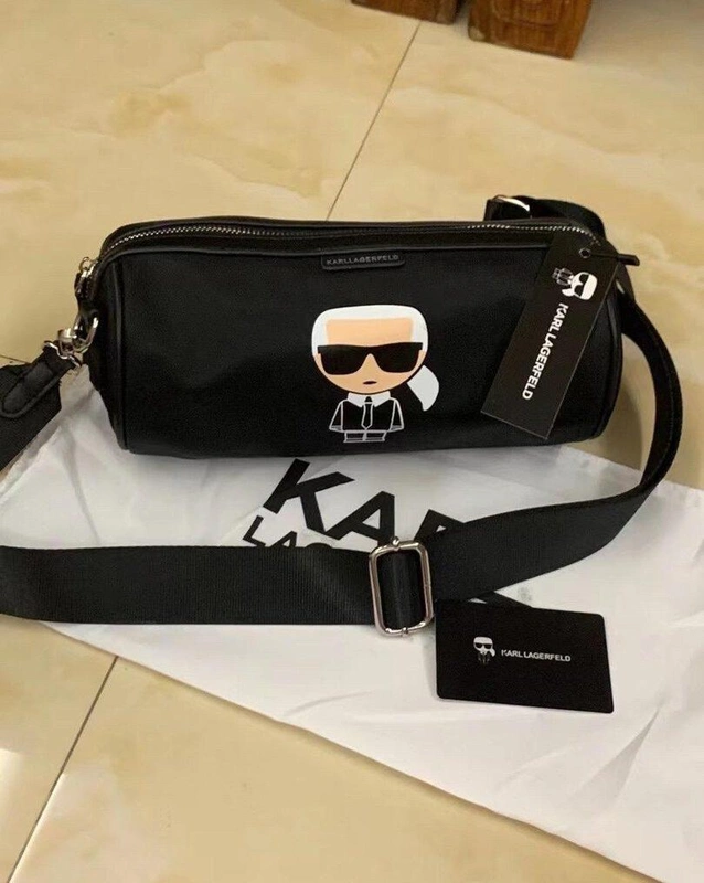 Сумка тканевая Karl Lagerfeld чёрная с принтом  24/13 см