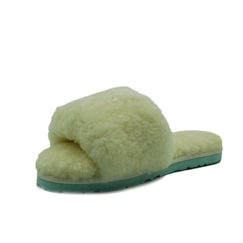 Угги тапочки женские UGG Fluff Slide Slippers I Do White фото-3