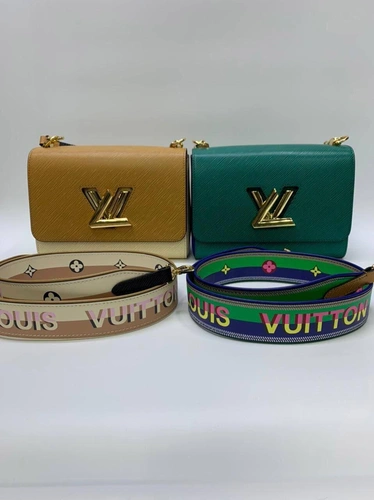 Женская кожаная сумка Louis Vuitton зеленая 23/17 коллекция 2021-2022 фото-7