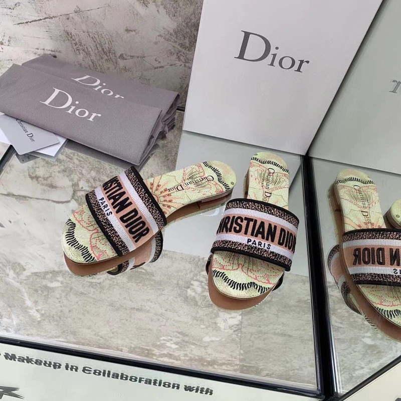 Шлёпанцы женские Christian Dior разноцветные премиум-люкс коллекция 2021-2022 A73264 фото-4