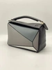 Женская кожаная сумка Loewe бело-серая фото-1