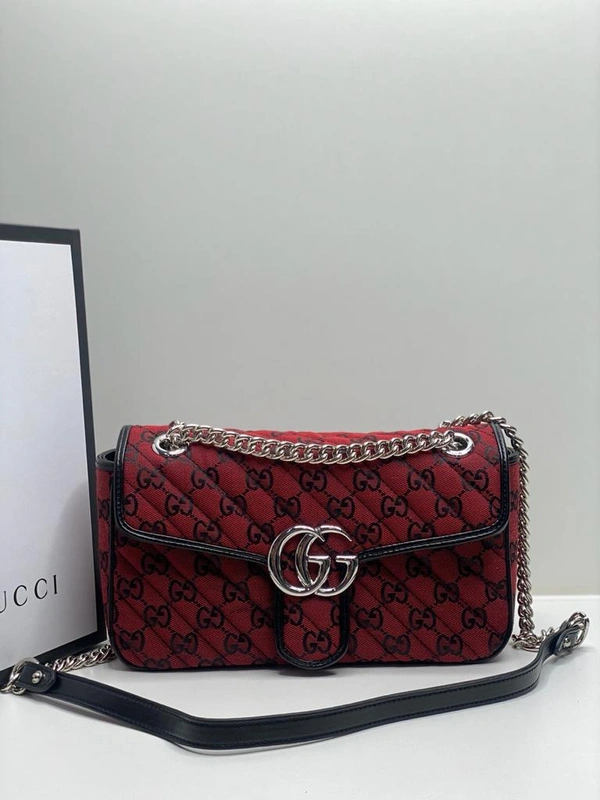 Женская тканевая сумка Gucci бордовая с рисунком-монограммой 27/15/8 см