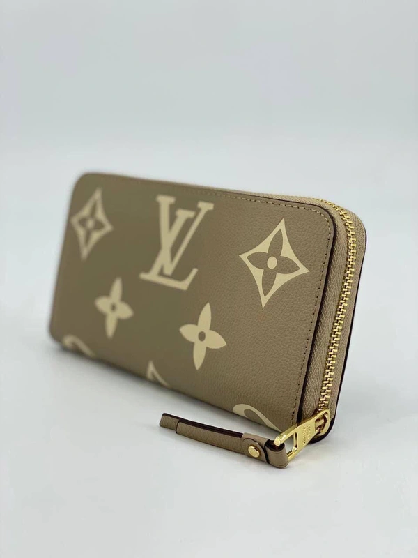 Женский кожаный кошелёк Louis Vuitton коричневый 19/10 коллекция 2021-2022 фото-3