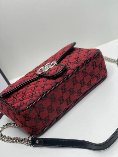 Женская тканевая сумка Gucci бордовая с рисунком-монограммой 27/15/8 см фото-5