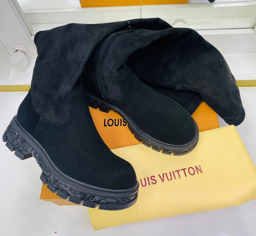 Сапоги женские Louis Vuitton чёрные А5016