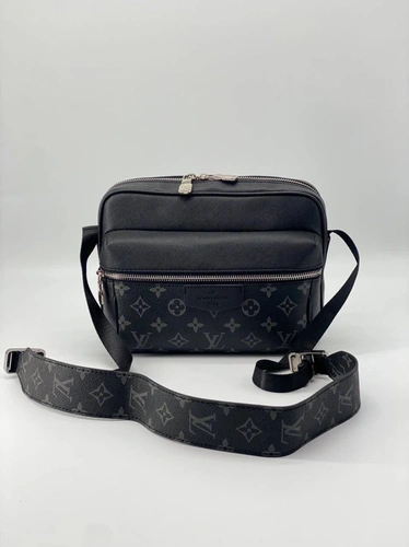 Мужская сумка Louis Vuitton Outdoor черная 24/17 коллекция 2021-2022 фото-7