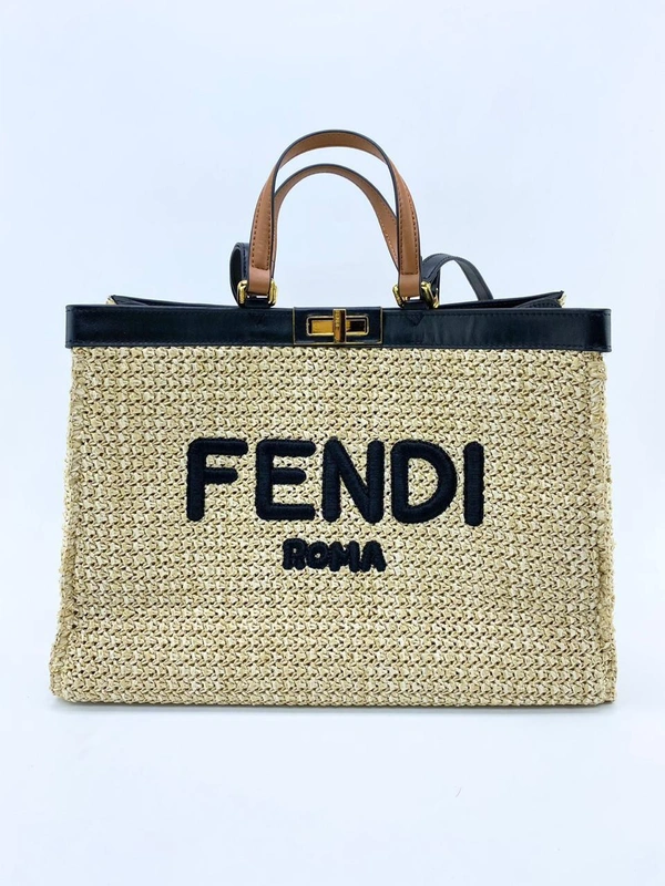 Женская сумка Fendi бежевая A58735