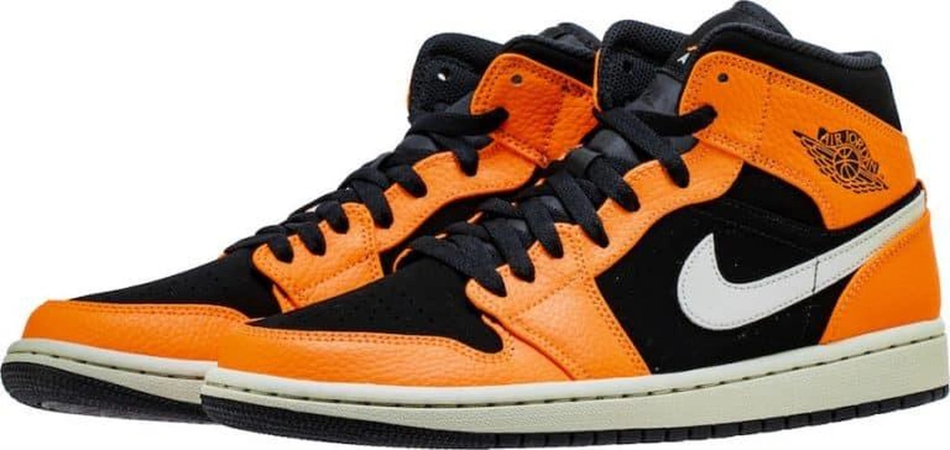 Кроссовки Nike Air Jordan 1 Retro Black/Orange a72275 фото-3