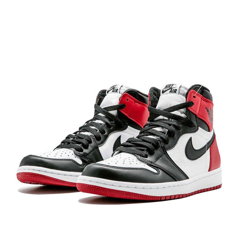 Кроссовки Nike Air Jordan 1 Retro High OG Black Toe 555088-184 чёрно-белые с красным фото-2