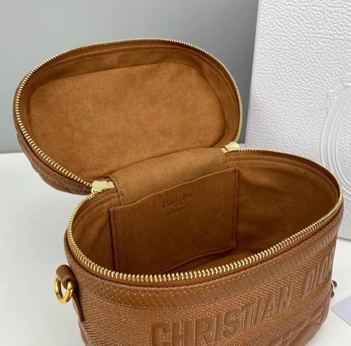 Женская кожаная сумка-косметичка Dior Travel коричневая 22/16 фото-2