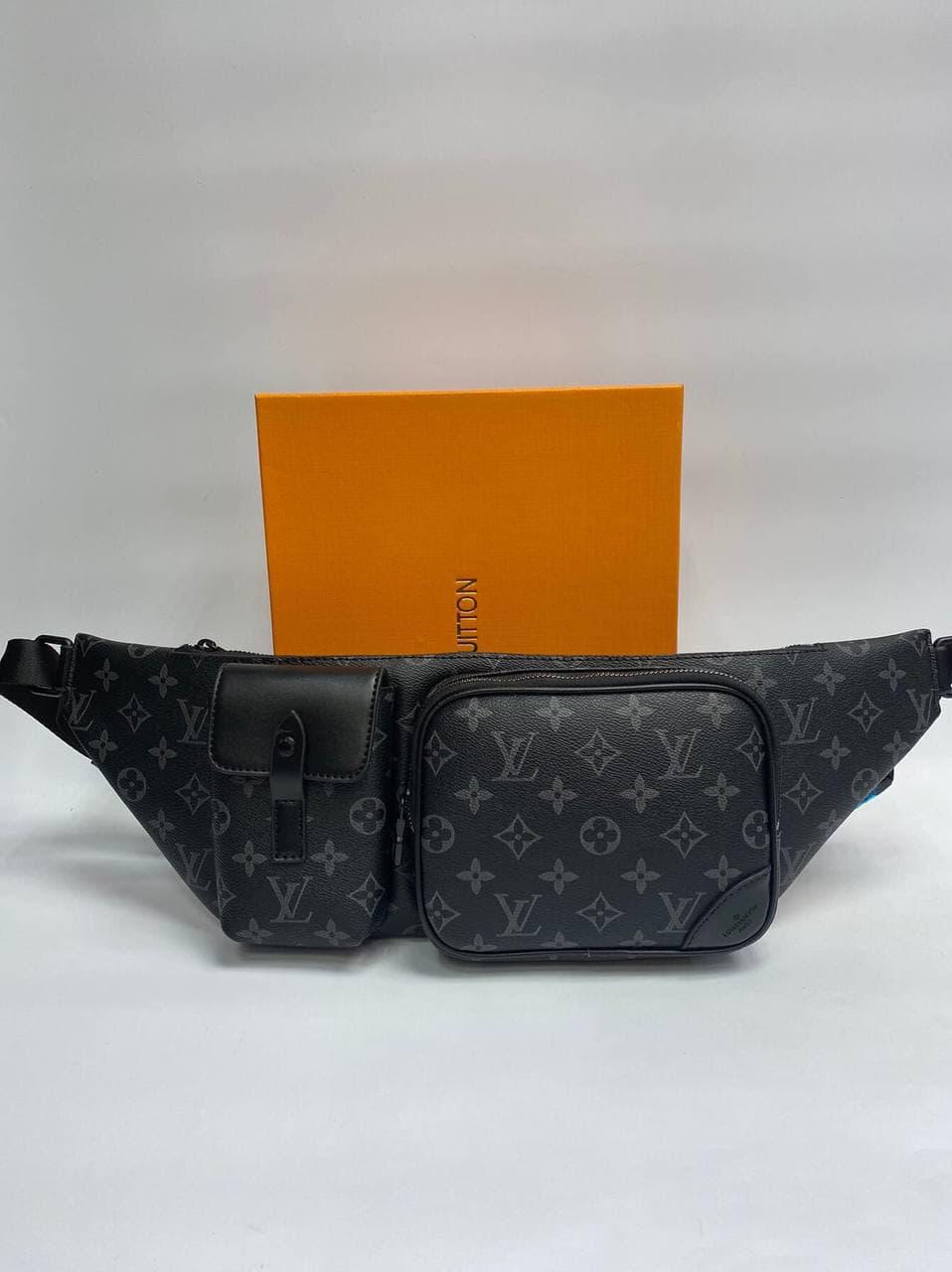 Купить Поясная сумка Louis Vuitton Christopher из канвы Monogram 